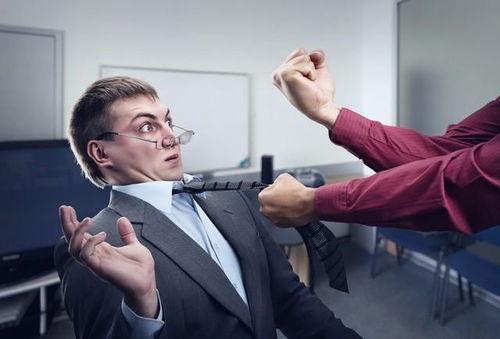 老板很有背景,权势与智慧并存的商业传奇