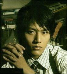 陈柏霖 周子娱乐,共筑璀璨星途